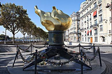 白金工作室庆祝《猎天使魔女》发售15周年 纪念活动筹备中